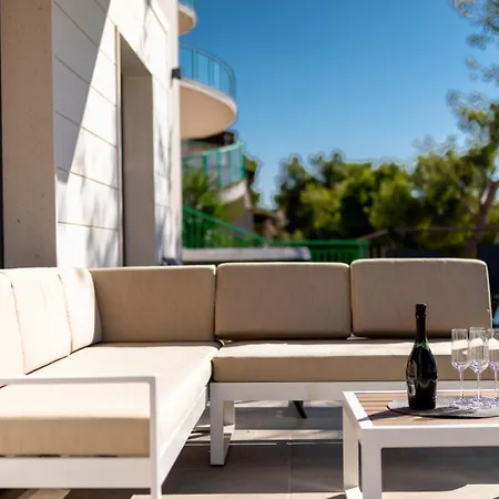 Villa Lipovac By Guide