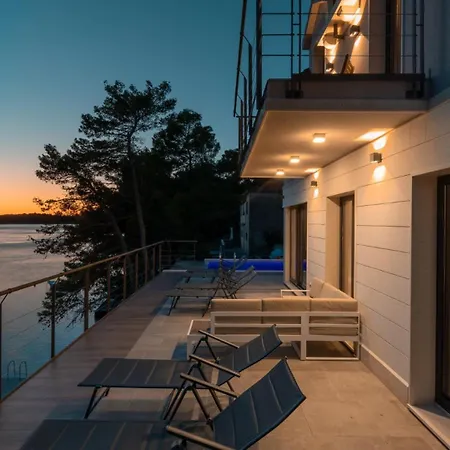 Villa Lipovac By Guide *