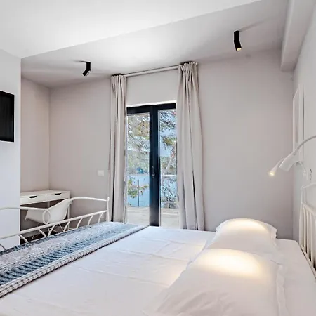 Villa Lipovac By Guide