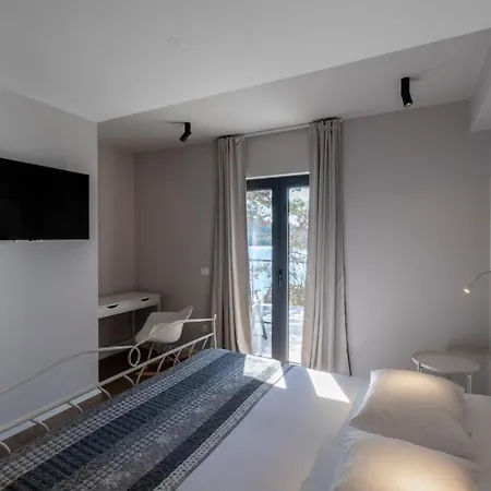 Lipovac By Guide فيلة *