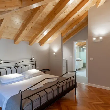 Lipovac By Guide Blato (Korcula)