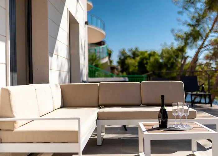 Villa Lipovac By Guide