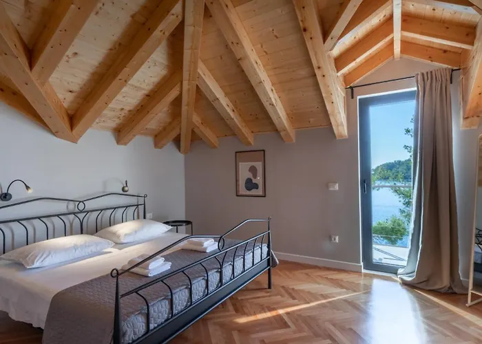 Villa Lipovac By Guide