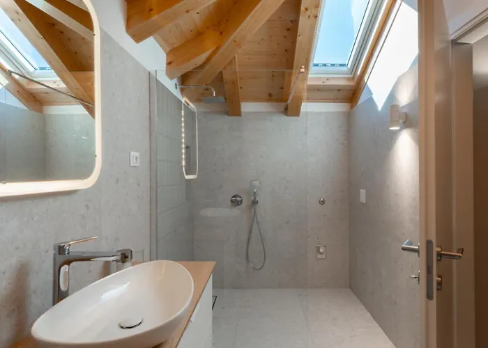 Lipovac By Guide * Blato (Korcula)