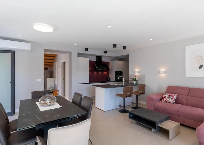 Lipovac By Guide Villa Blato (Korcula)